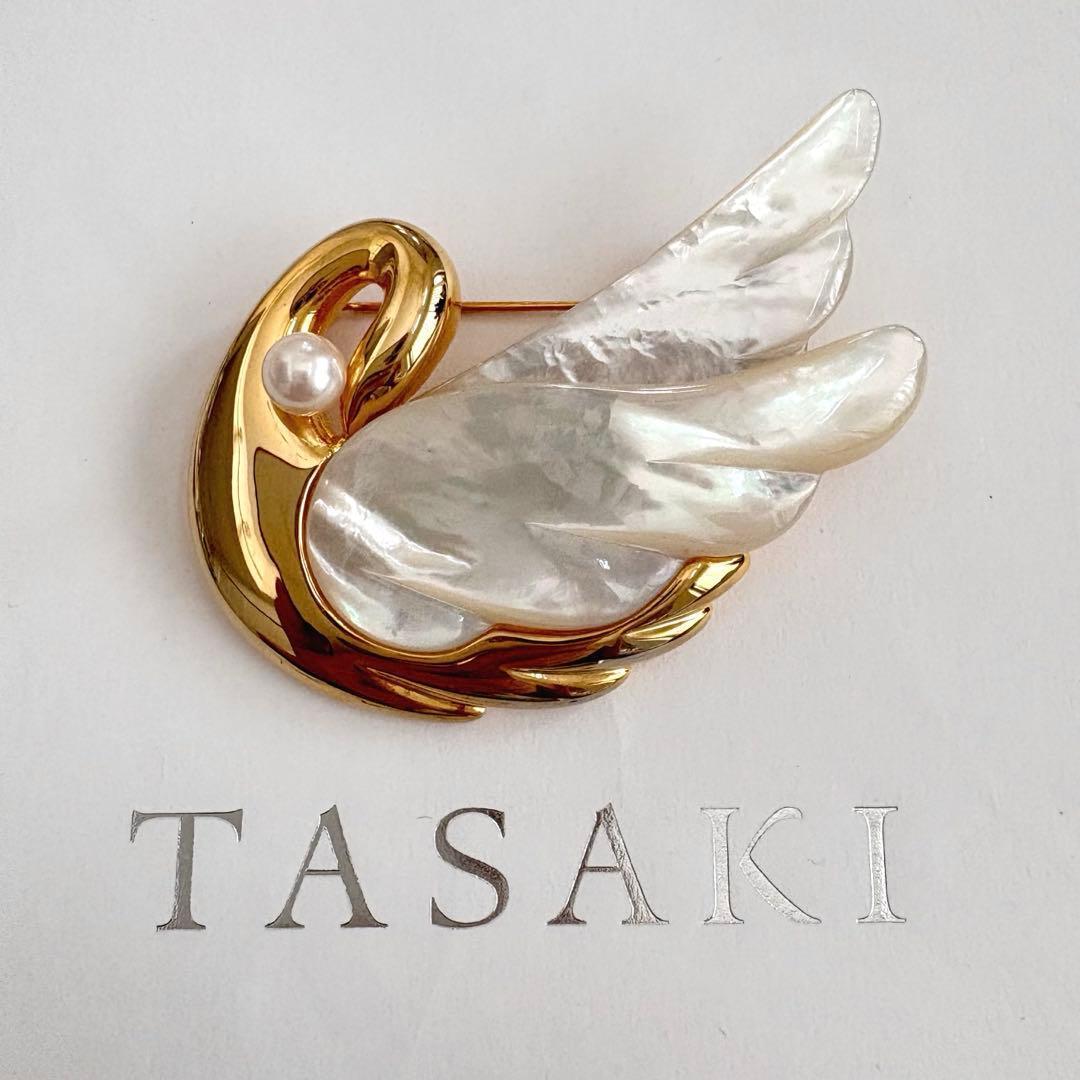 TASAKI タサキ マザーオブパール　アコヤ真珠　スワンモチーフ SVブローチ