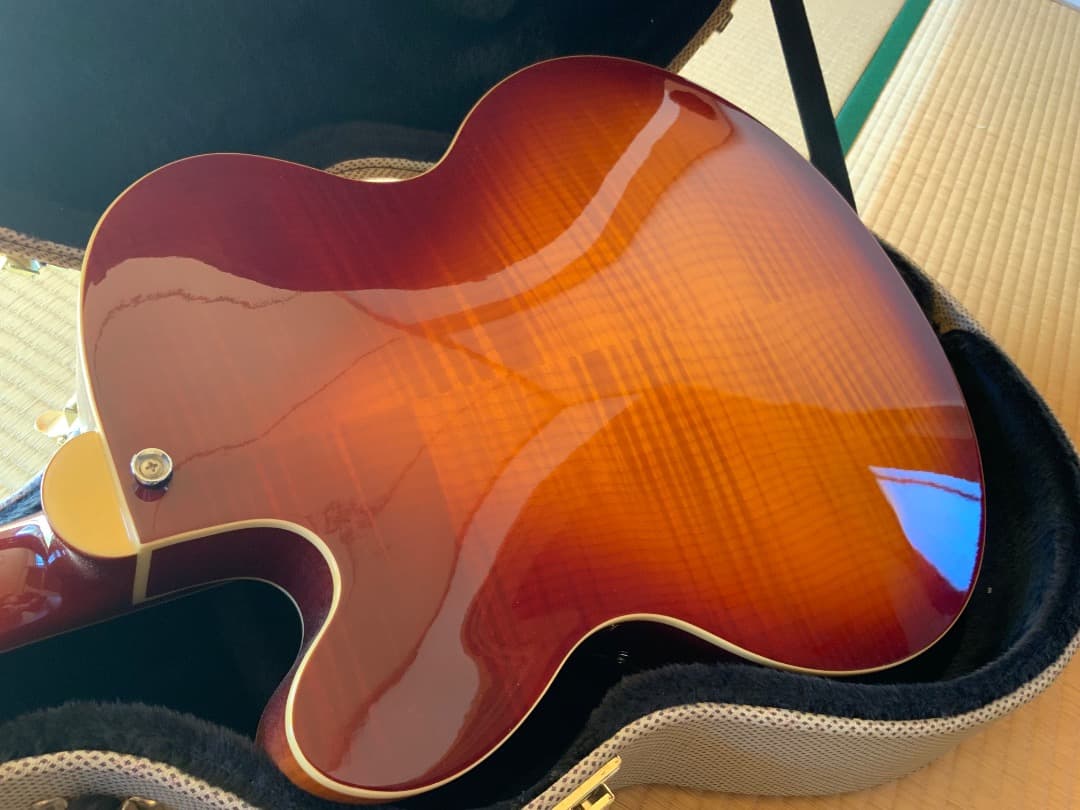 Hagstrom HJ600 サンバースト