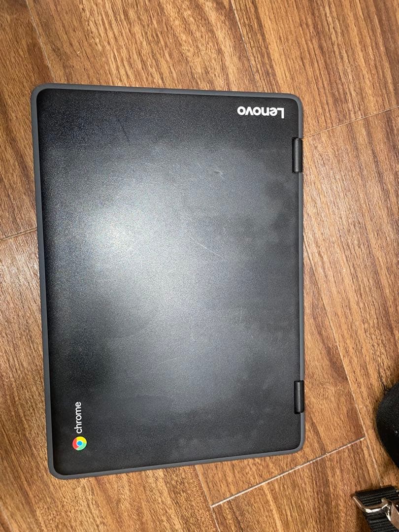 Lenovo Chromebook ブラック Lenovo 300e
