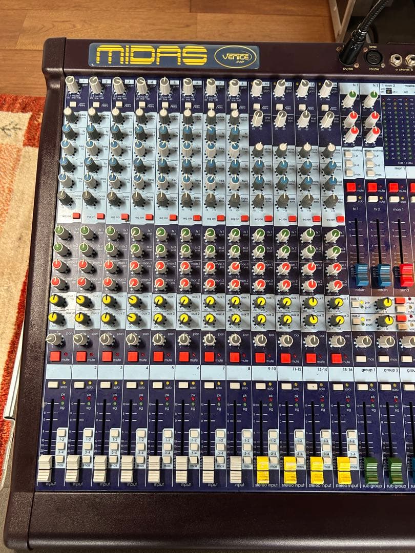 MIDAS マイダス VENICE 240 アナログミキサー