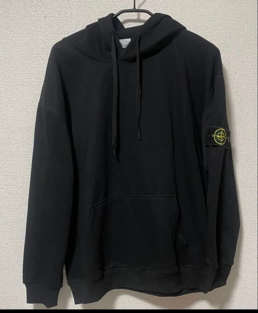 Stone  ブラック パーカー