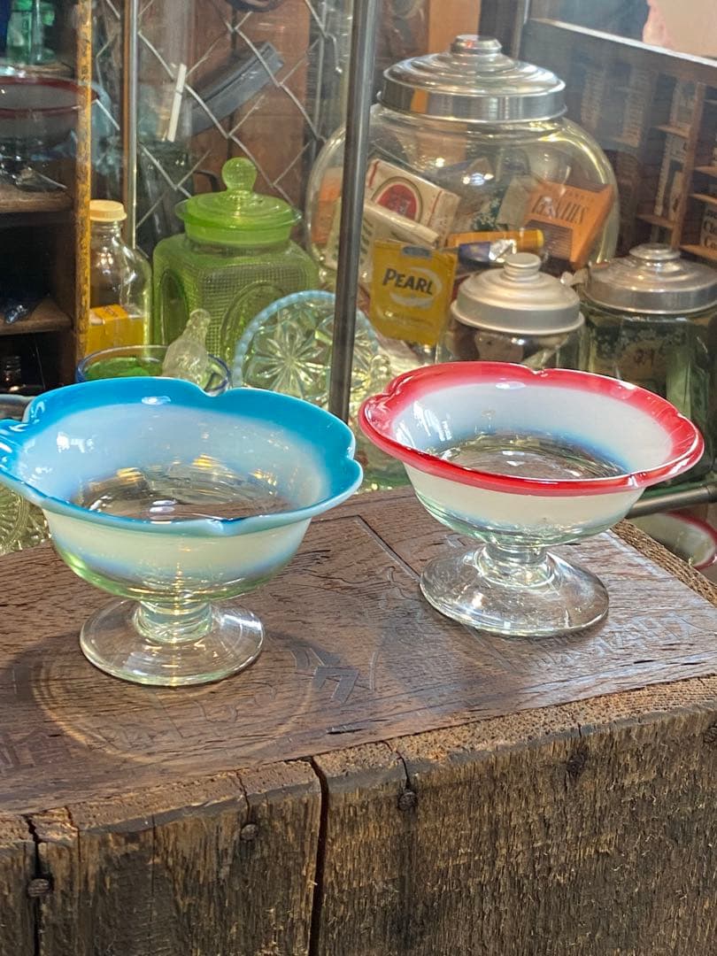 専用です。大正〜昭和初期　氷コップ　乳白色　赤と青　セット