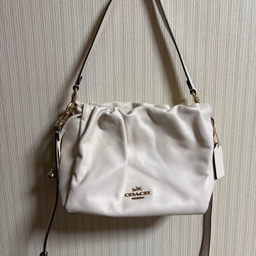 COACH フェイ ドローストリングバッグ ショルダーバッグ
