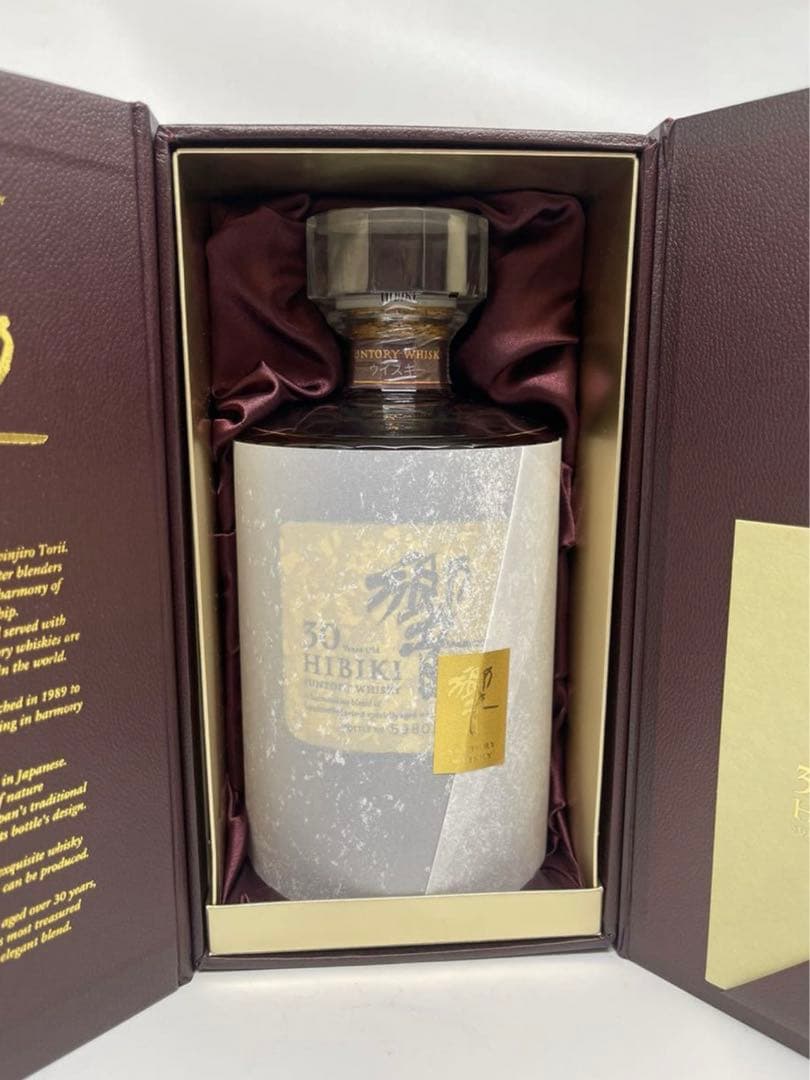 【値下げ中】サントリー　響30年　新品未開栓