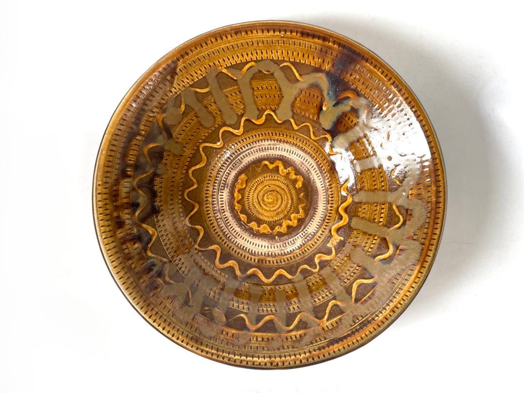 民芸　民藝　手仕事　大分県　小鹿田焼　飛び鉋　深皿　大皿　鉢　飴釉　流し掛け