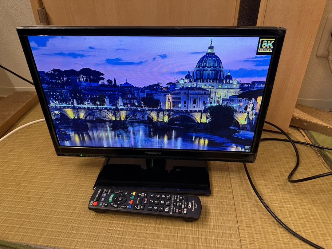Panasonic　パナソニック 19型 液晶テレビ TH-19D300 超美品