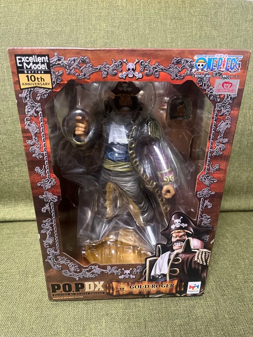 P.O.P DX ゴール•D•ロジャー フィギュア