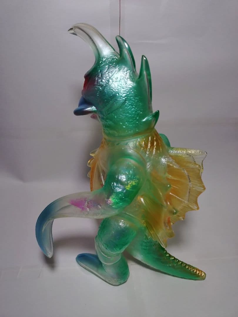 ブルマァク復刻 ガイガン オーロラ ソフビ GIGAN