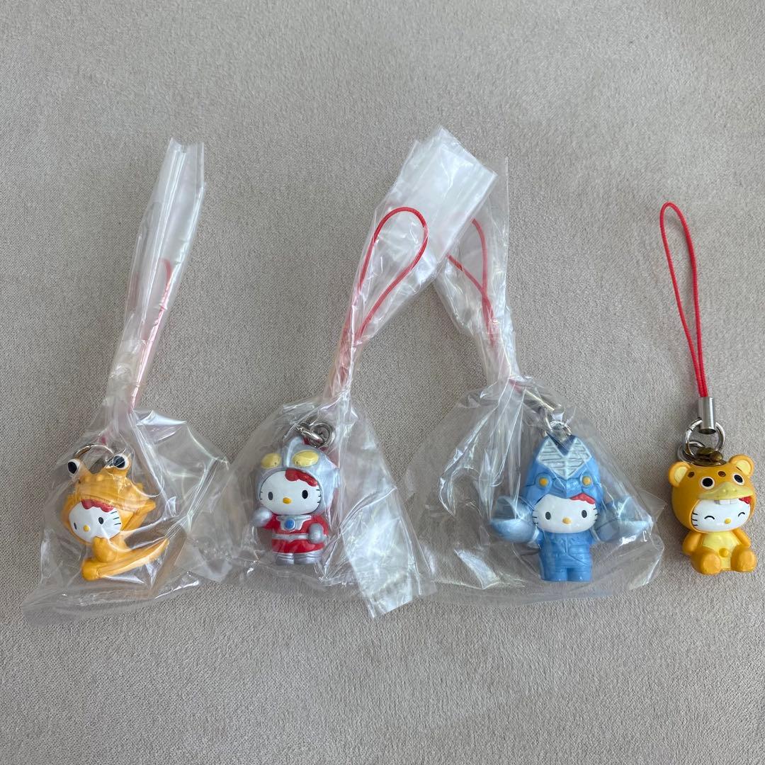 ハローキティ なりきりストラップ ウルトラマンキティ カプセルトイ レア
