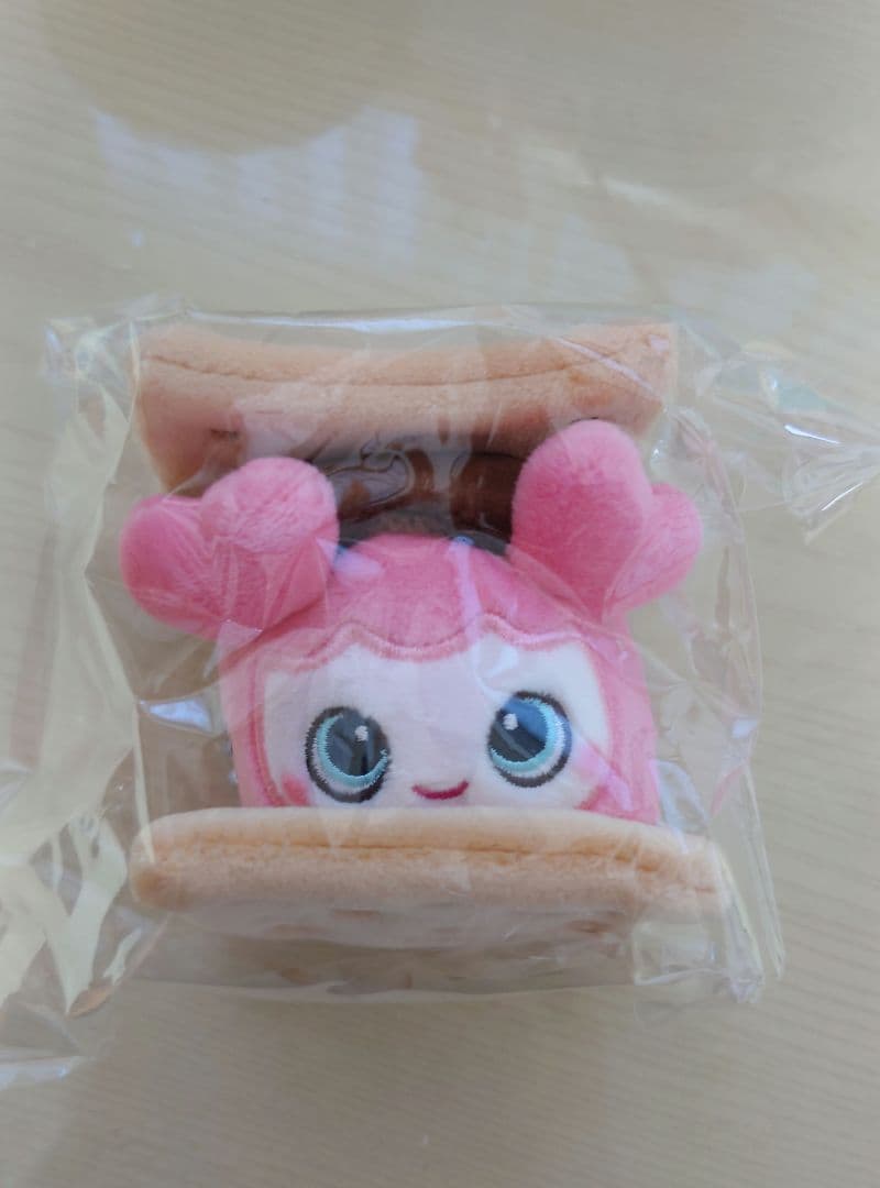 TWICE POP UP スモア風バッグチャームBaby MOVELY