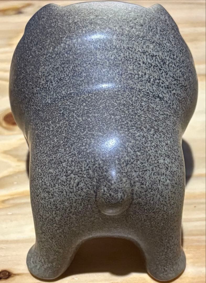 リサラーソン　ブルドッグ　陶器置物