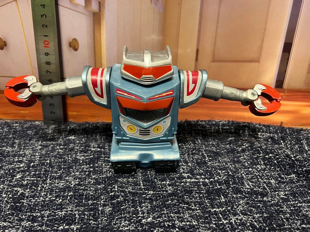 ディズニー　トイストーリー　スパークス　アクションフィギュア