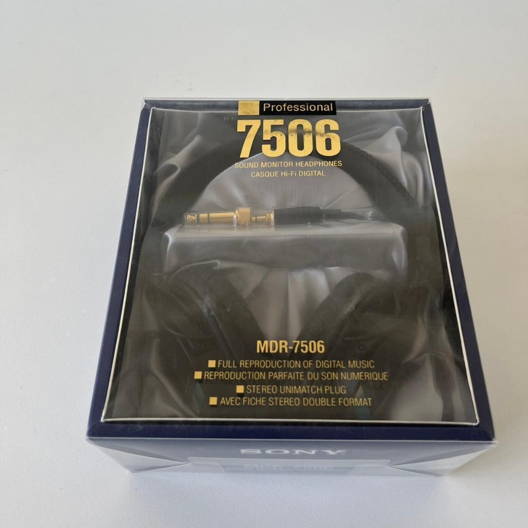 【SONY】 MDR-7506 定番スタジオモニターヘッドホン