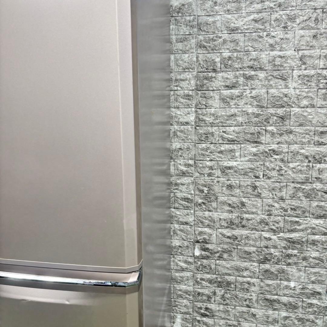 606 三菱　大型冷蔵庫　370L 300L強　小型　家庭用　自動製氷　半年保証