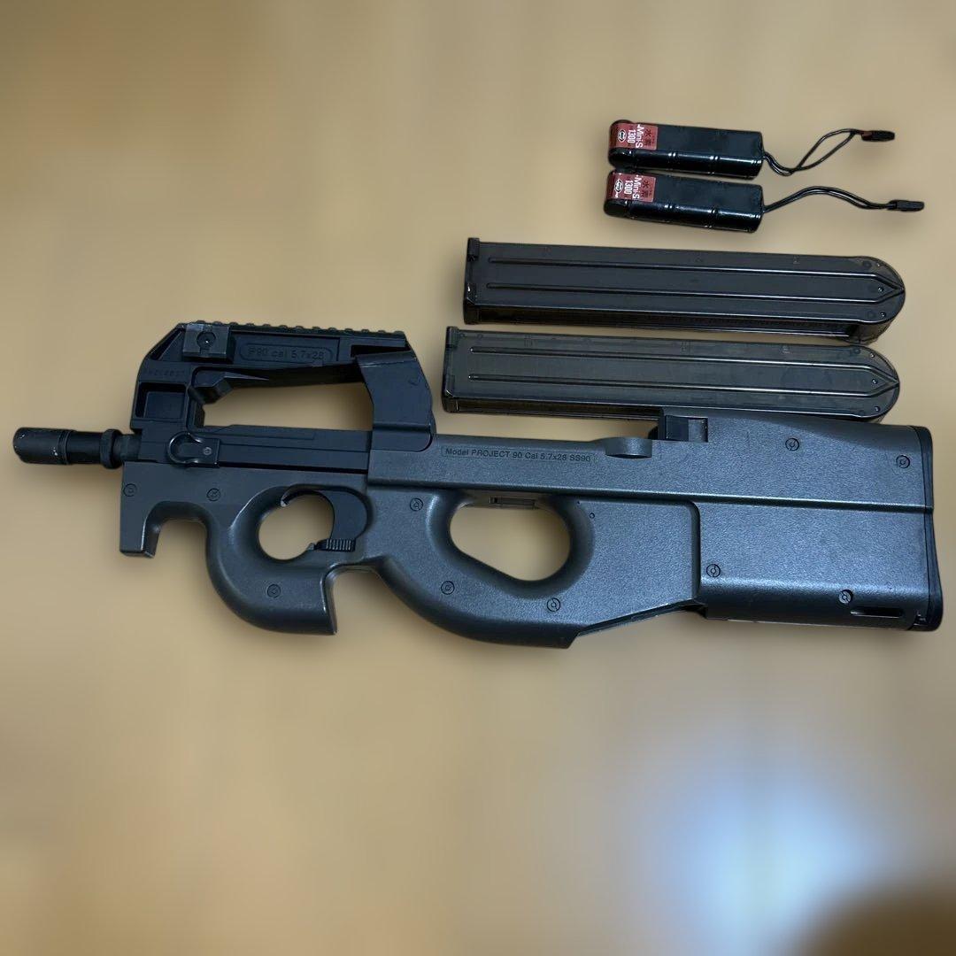 (動作未確認)東京マルイ P90 電動ガン マガジン2本付き
