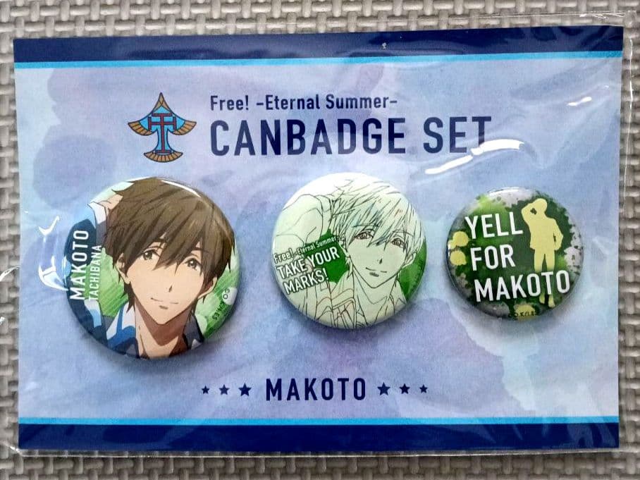Free!　橘真琴　 缶バッジセット 　中学生Ver. 高校生Ver.