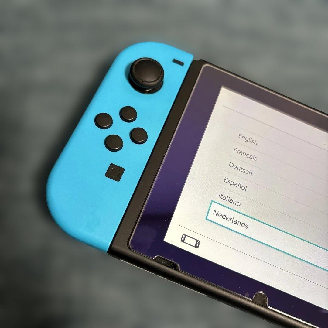 Nintendo Switch ネオンブルー/ネオンレッド 本体と周辺機器一式