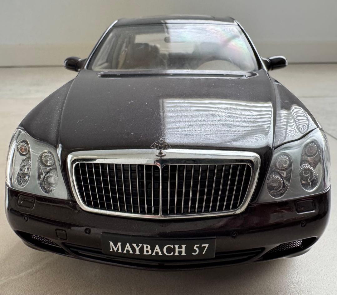 Maybach 57 モデルカー⭐︎1/18スケール⭐︎ AUTOart ツートーン