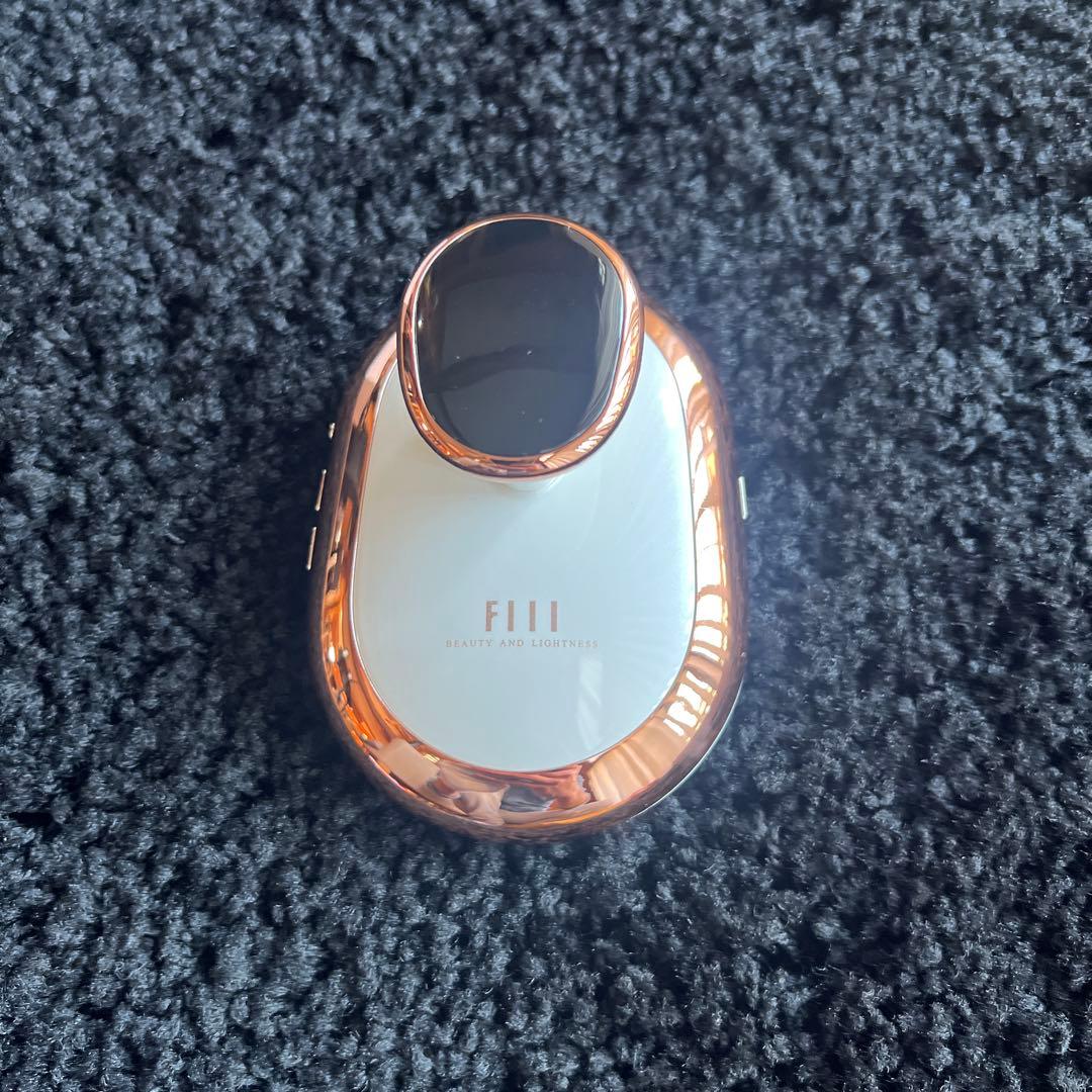 FIIL キャビテーション EMSボディ美容器