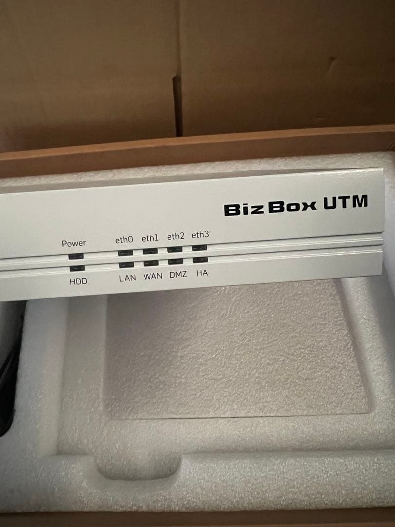 Sophos Biz Box UTM SSB ルーター