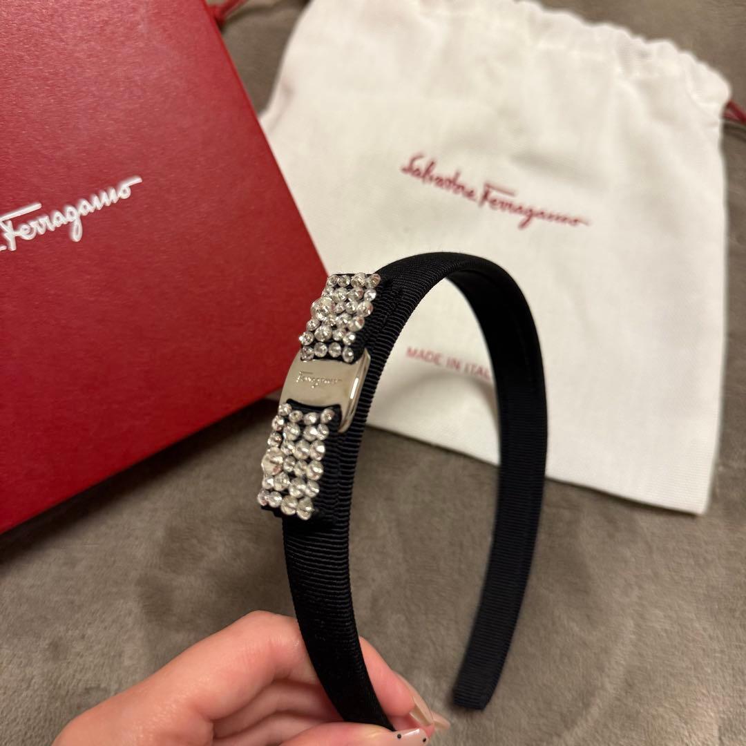 【最終値下げ】Salvatore Ferragamo カチューシャ