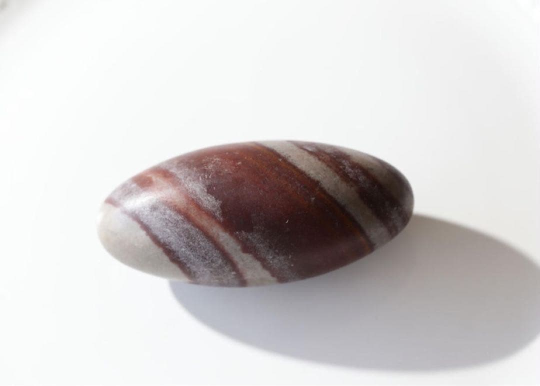 【天然石】高品質　シヴァリンガム