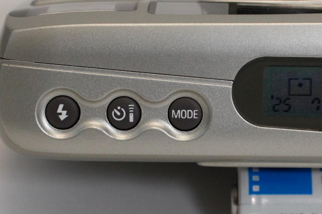 【フィルム動作確認済】RICOH R10 シルバー