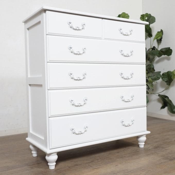 【新品・未使用】　白家具　ヨーロピアン調　チェスト　5段7杯　幅80ｃｍ