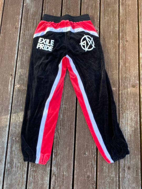 ピイ商品です！24カラッツ　EXILEジャージ　セットアップ。数回着用