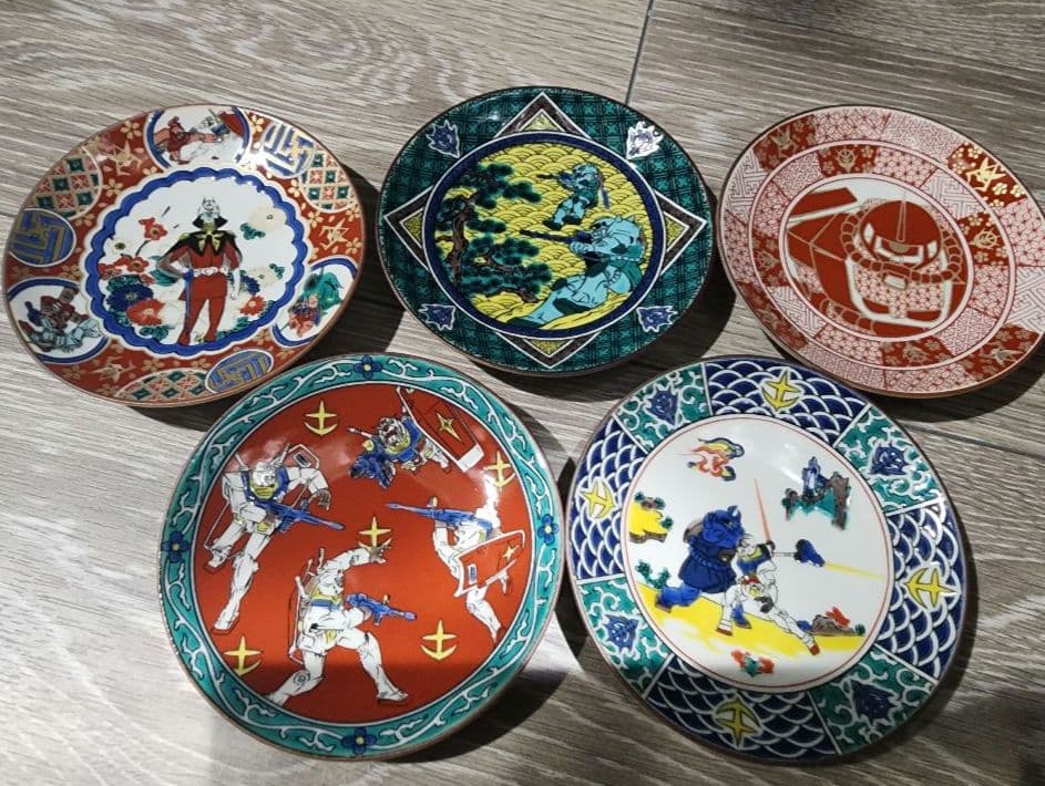 九谷焼　ガンダム陶磁器皿 5枚セット