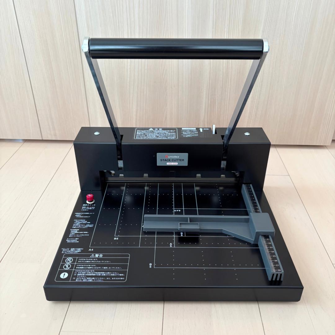 DURODEX (デューロデックス)　180DX 断裁機