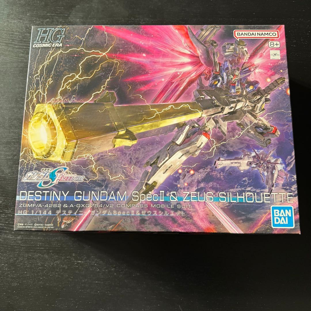 【新品未使用】HG デスティニーガンダム Spec II & ゼウスシルエット