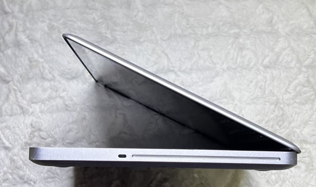 MacBook Pro A1278 13-inch【cs6 /Office】