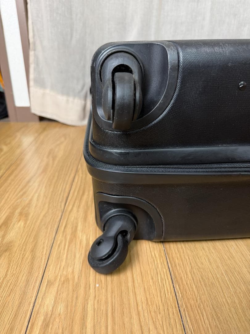 無印良品 キャリーケース バーを自由に調節できる ハード スーツケース 72L
