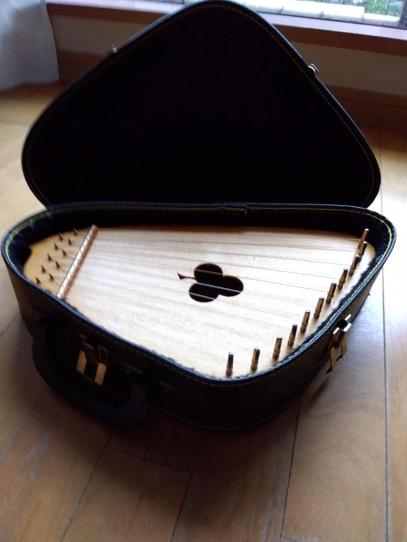 リトルミンストレル クローバー(ハープ)　spring-violinページ