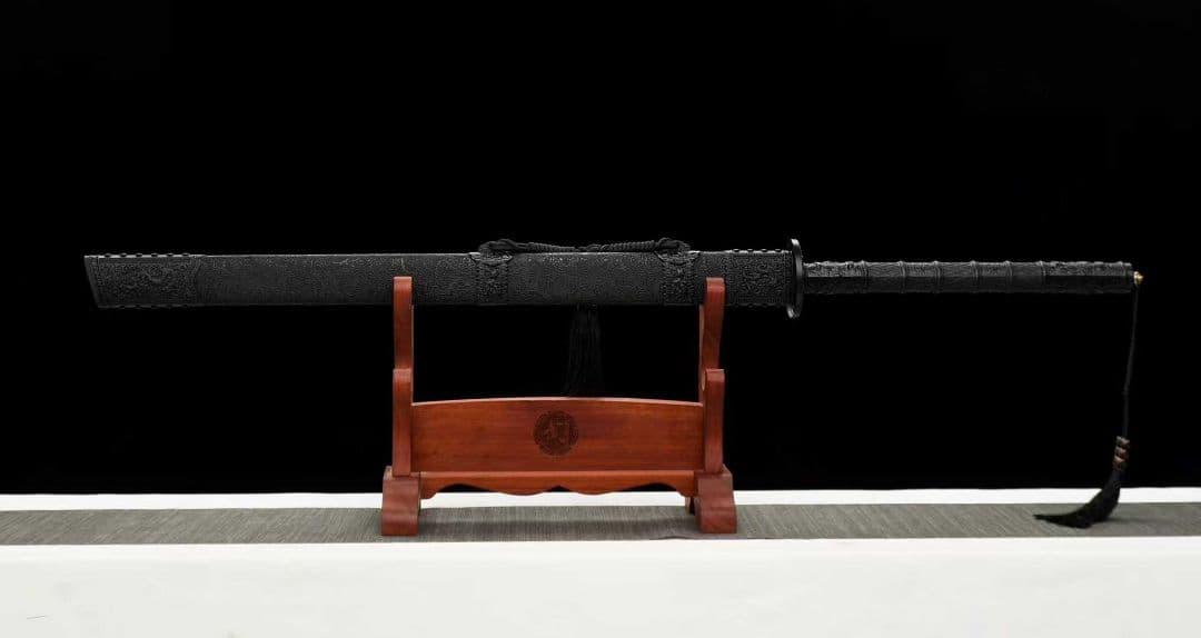 【戦竜康煕刀】古兵器 刀装具 日本刀　模造刀 居合刀 武士道 鑑賞用 美術刀