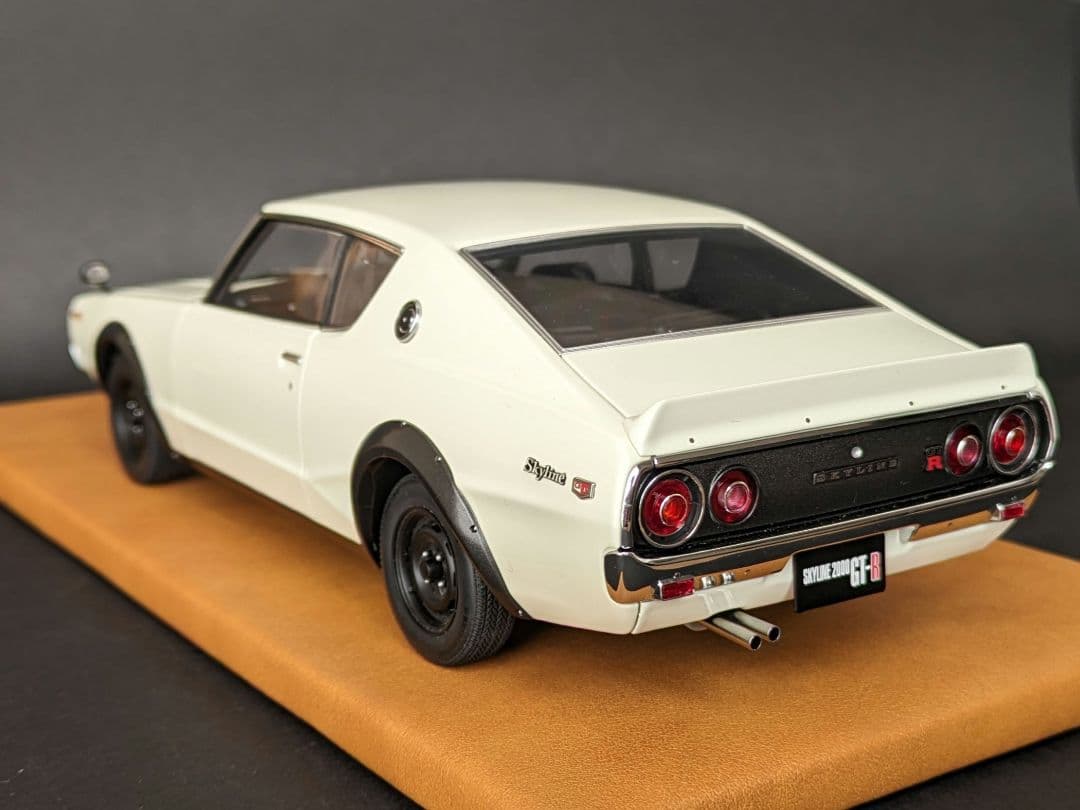 オートアート 1/18 日産 スカイライン 2000 GT-R KPGC110