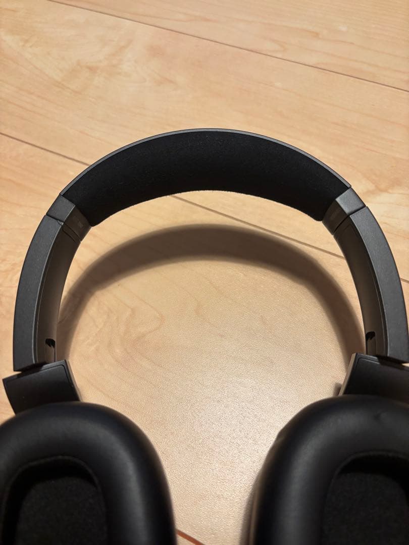 AKG　N700NCM2 ワイヤレスヘッドホン　ノイズキャンセリング