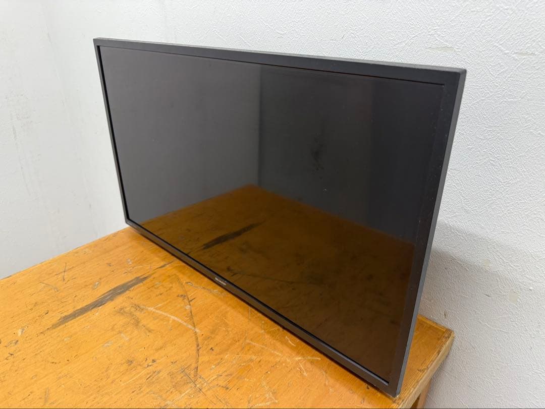 液晶テレビ 壁掛け対応 スリムデザイン