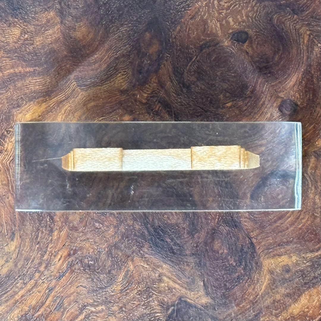 【希少】ATELIER A.MOINIER 駒入りペーパーウェイト フランス製①