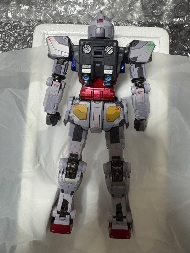 超合金 RX-78F00 GUNDAM Night illuminated