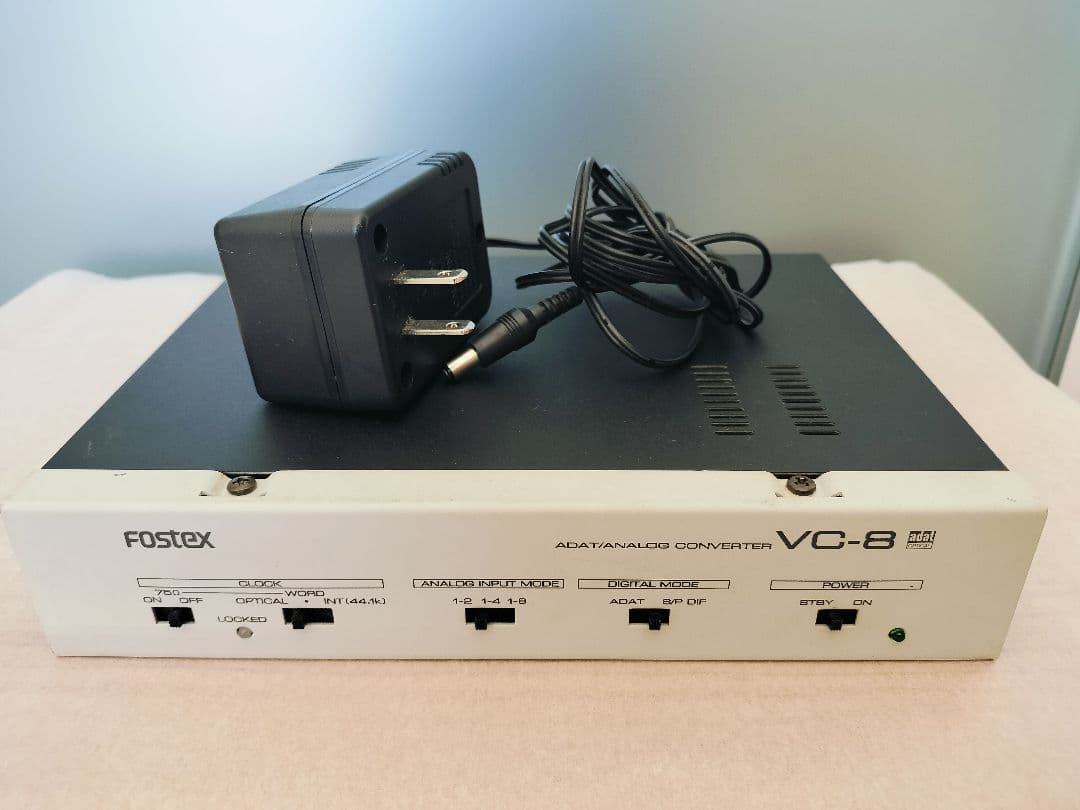 Fostex VC-8 ADAT/アナログコンバータ