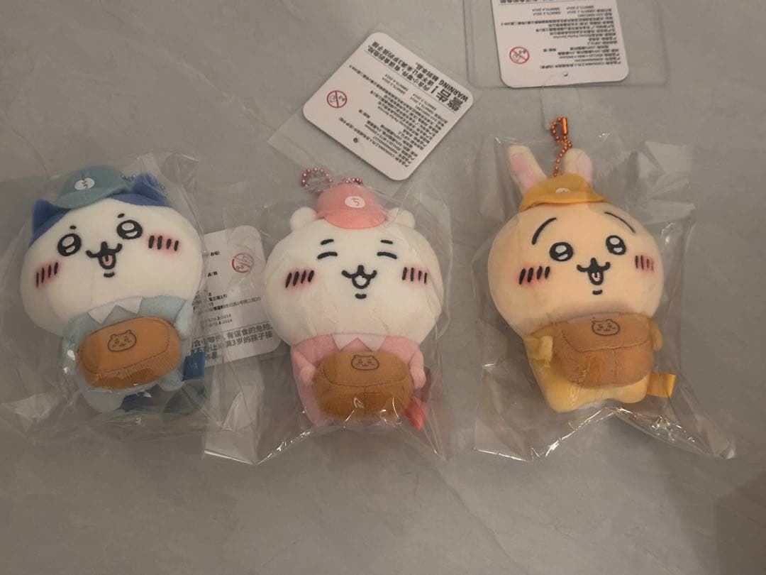 い*様 顔厳選 ちいかわ 働くスタッフさんマスコット ハチワレ　うさぎ