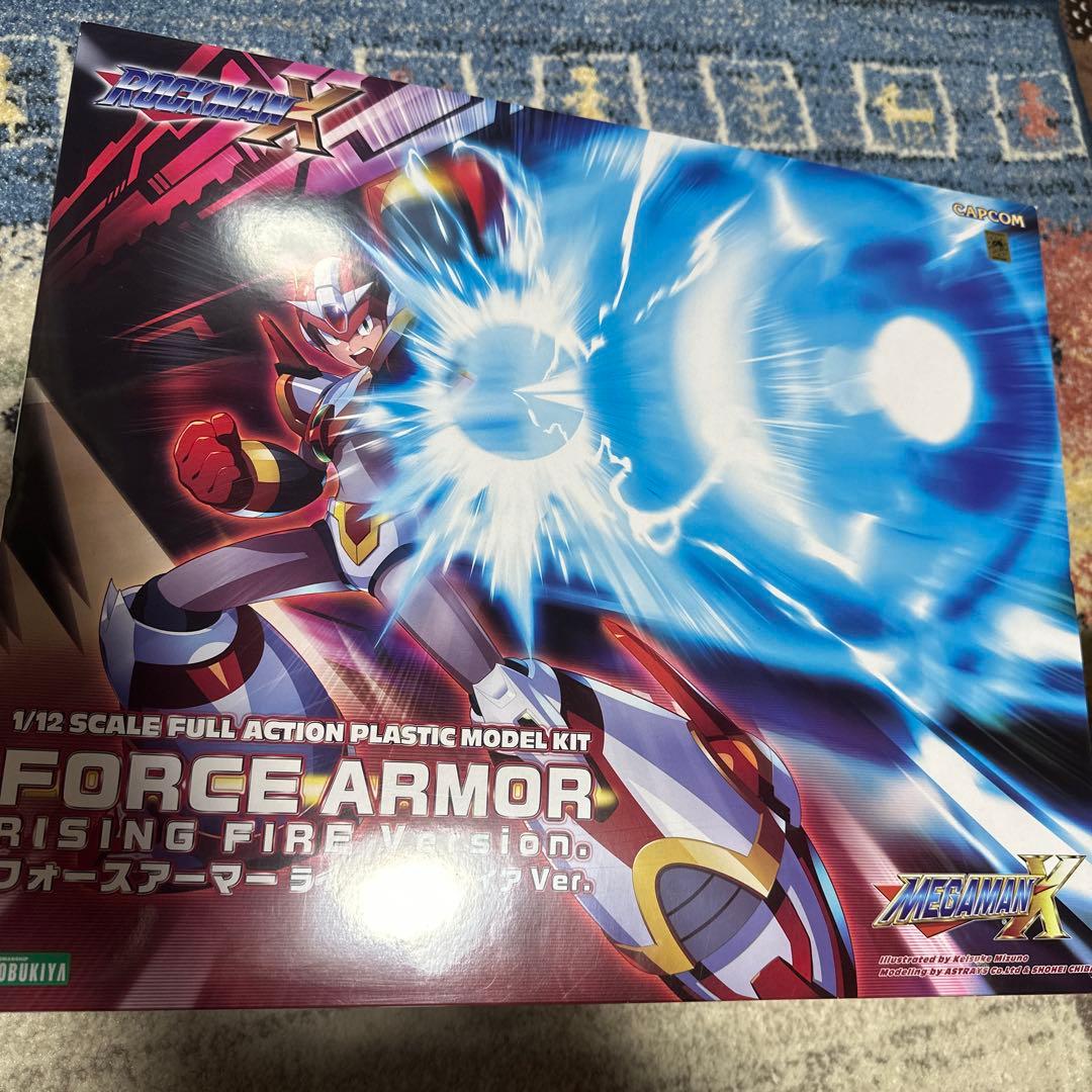 ロックマンx プラモデル　フォースアーマーライジングファイア