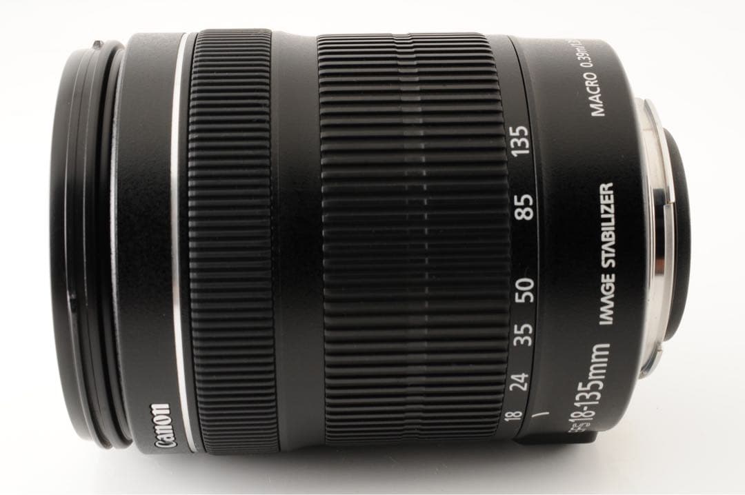 ◆美品◆ Canon EF-S 18-135mm f3.5-5.6 IS STM