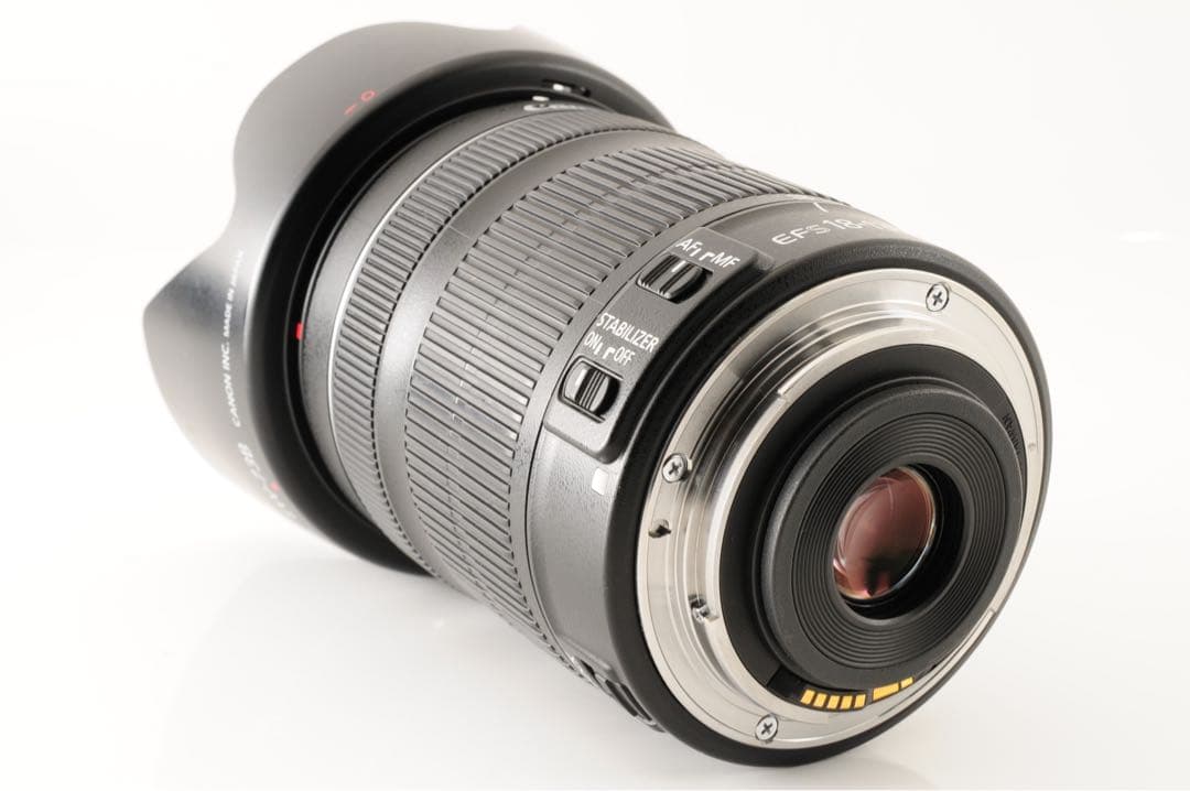 ◆美品◆ Canon EF-S 18-135mm f3.5-5.6 IS STM