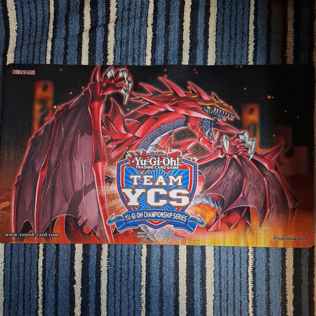 遊戯王 海外公式　神炎皇ウリア　プレイマット