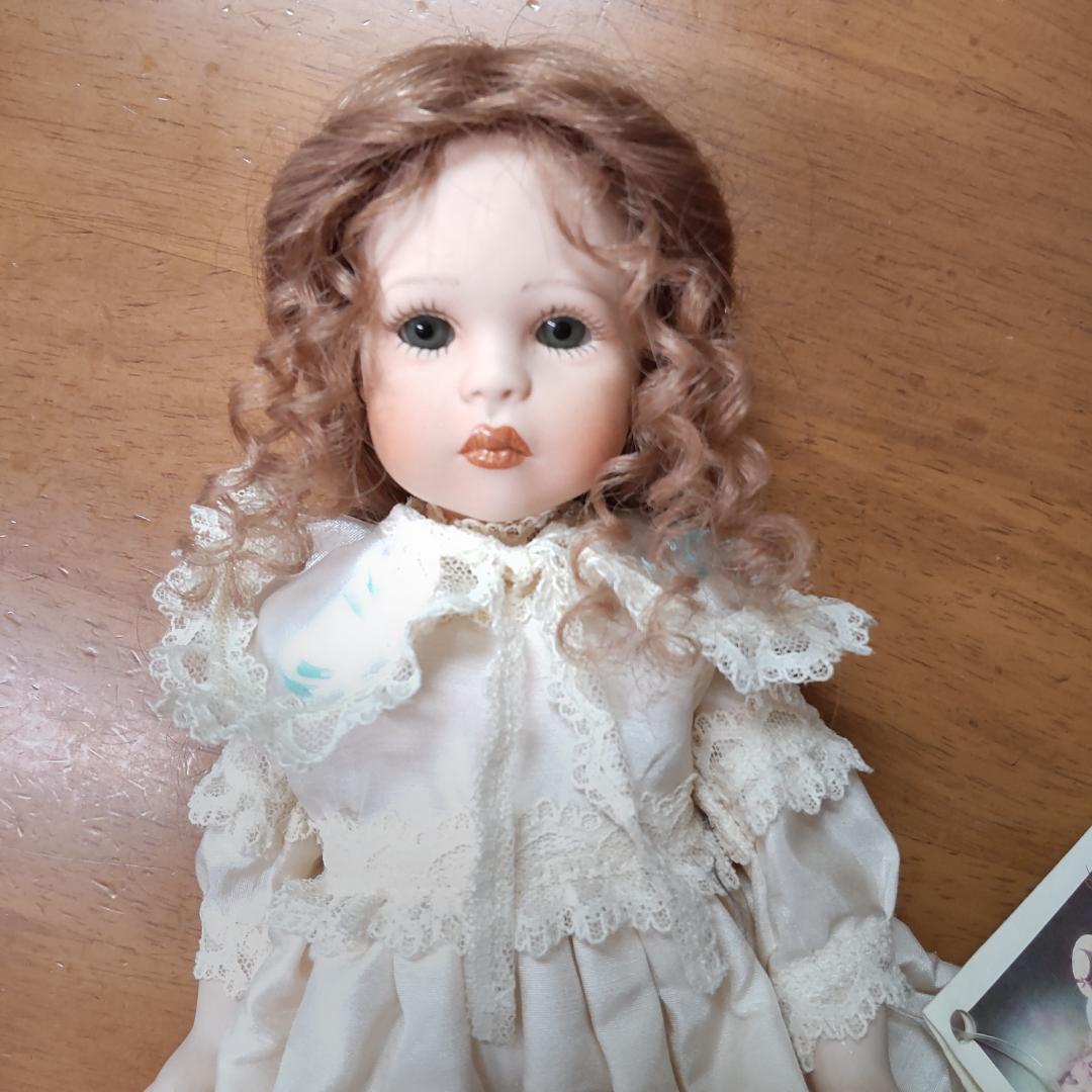 ARIANNA　イタリア製　人形　ドール　アリアンナ　アリアナ　ビスクドール