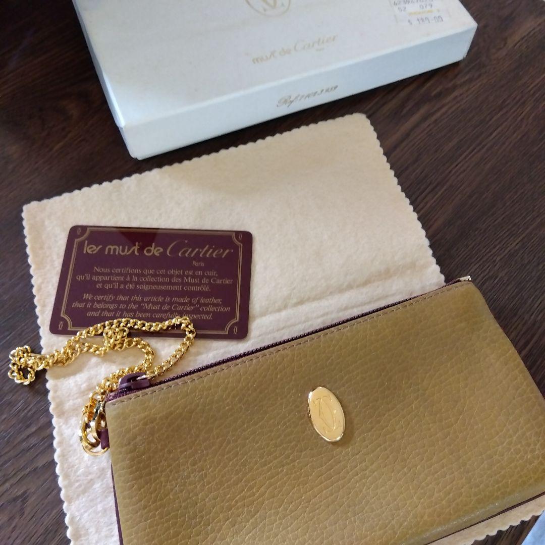 Cartier カルティエ　レザー ポーチ　未使用品　ギャランティカード付き
