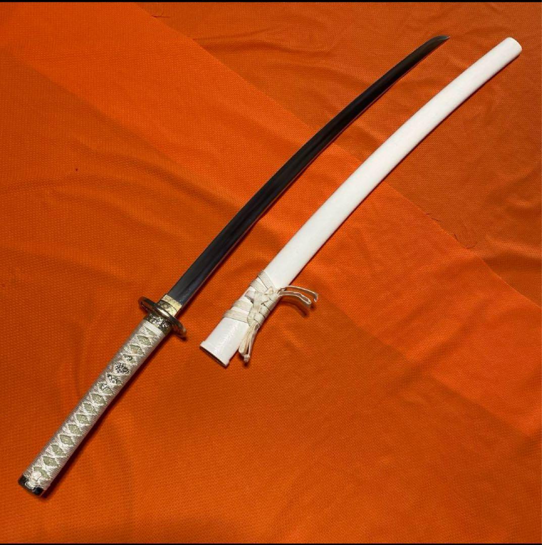 高級模造刀 白柄 桜彫透し鍔 白鞘